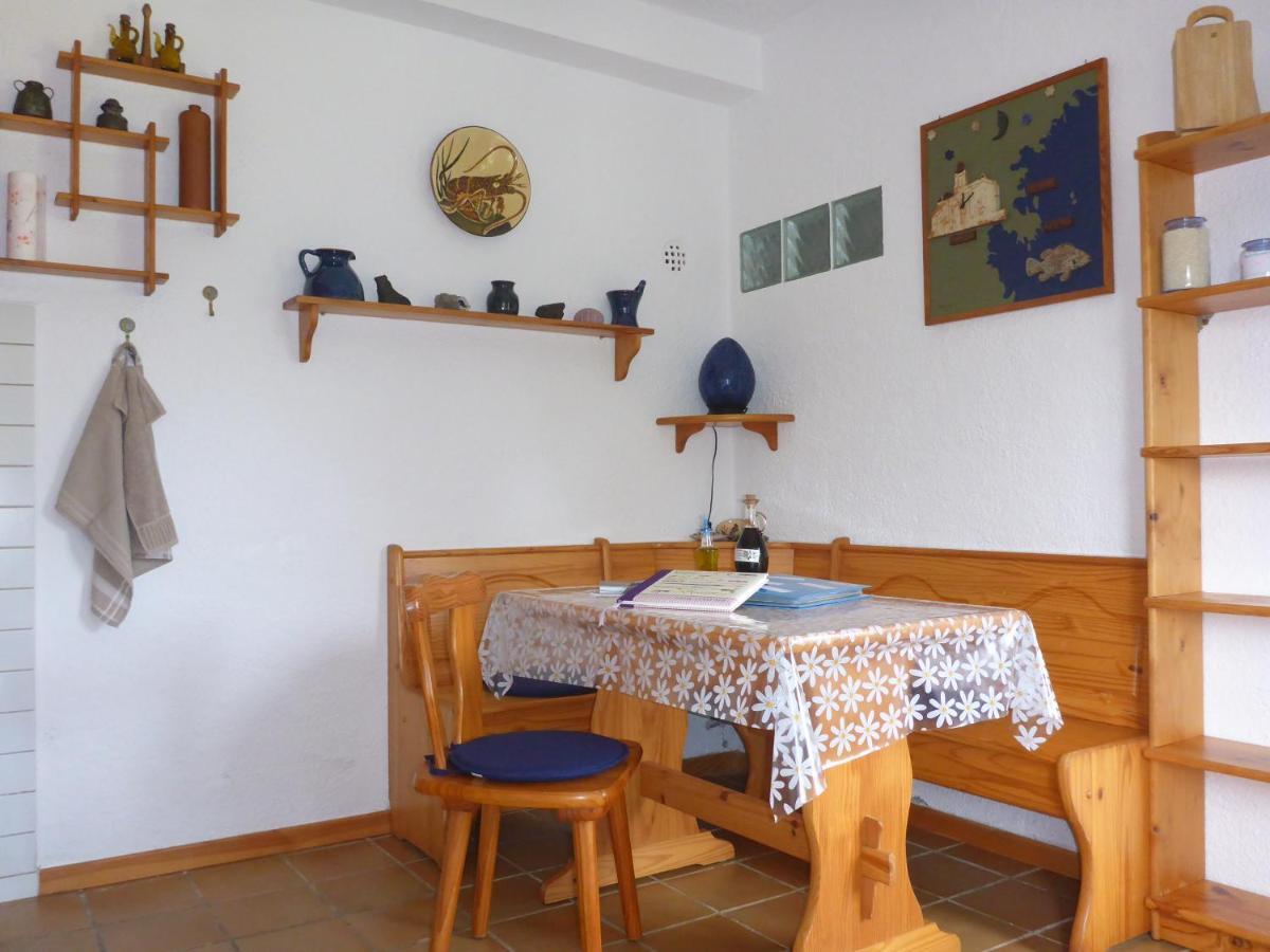 Apartment Hibiscus Cadaques Bagian luar foto